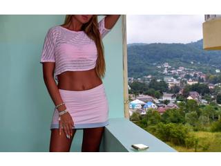 Click to chat with model EveLove33